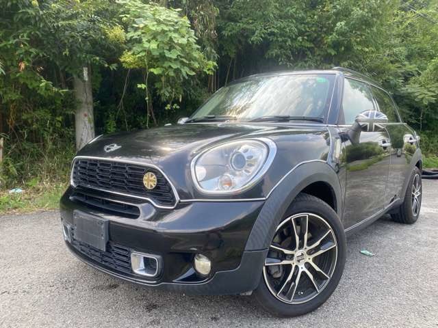 MINI Crossover 1