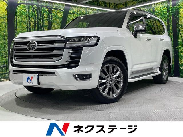 Toyota Land Cruiser 300 2