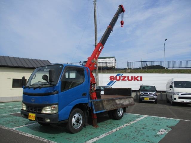 2003 Hino Dutro