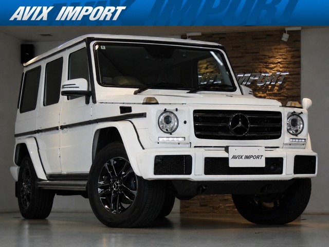 Mercedes-Benz G-Class 1