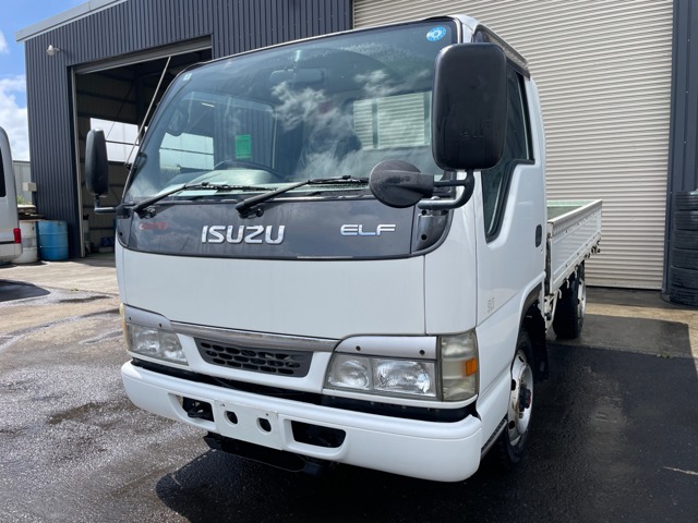 2004 Isuzu Elf