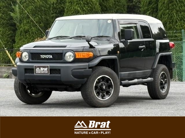 Toyota FJ Cruiser 2