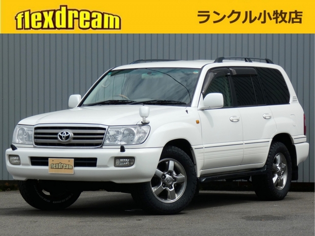 Toyota Land Cruiser 100 2