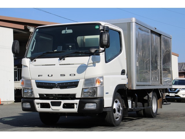 Mitsubishi Fuso Canter 1