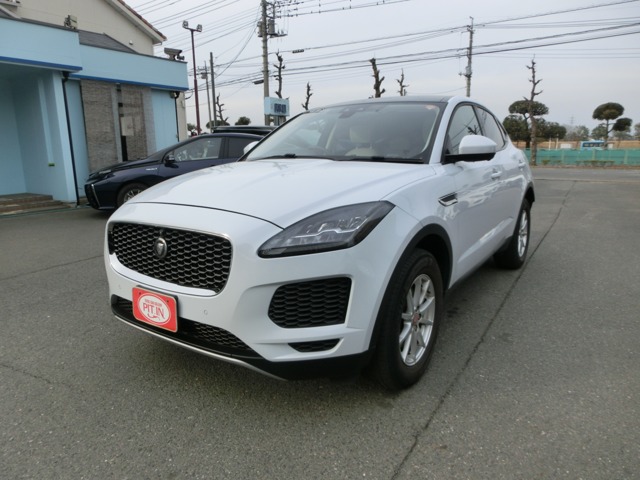 Jaguar E-Pace 1