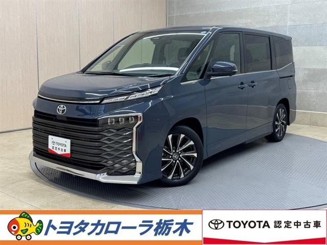 2022 Toyota Voxy
