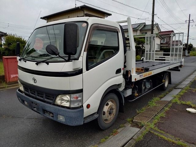 Toyota Toyoace 1