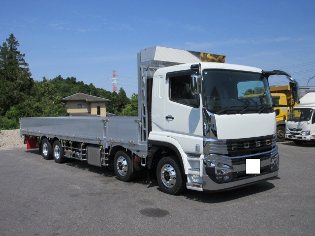 Mitsubishi Fuso Super Great 1