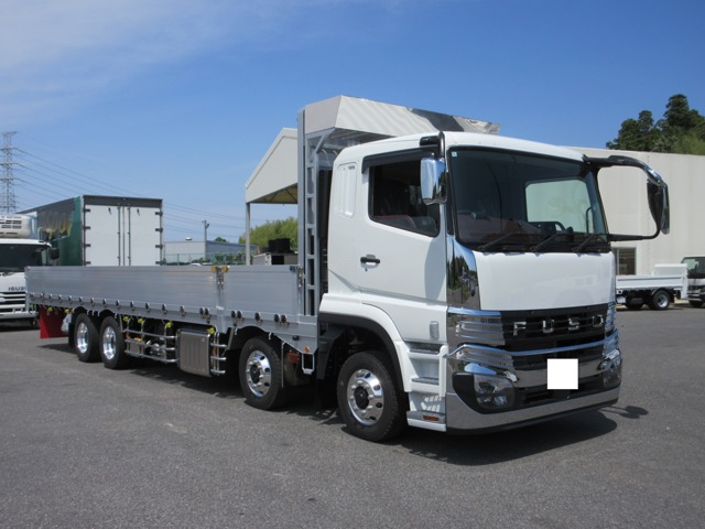 Mitsubishi Fuso Super Great 1