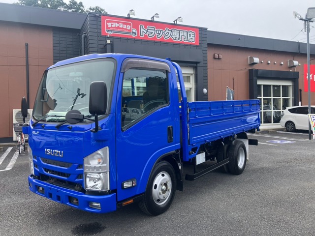 2017 Isuzu Elf