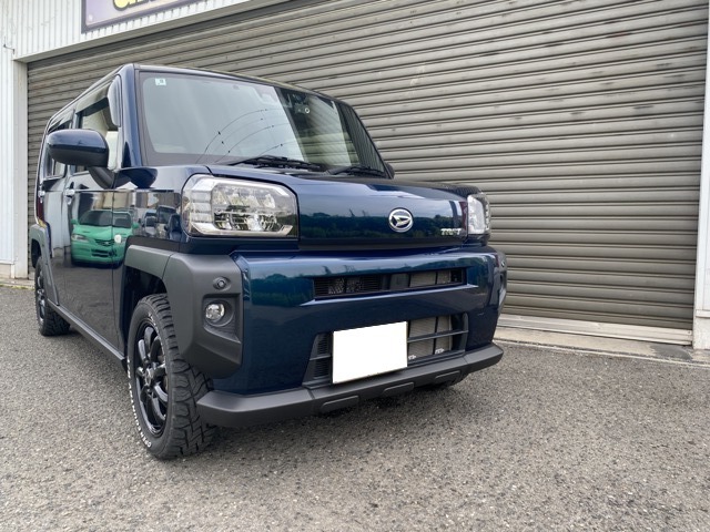 Daihatsu Taft 1