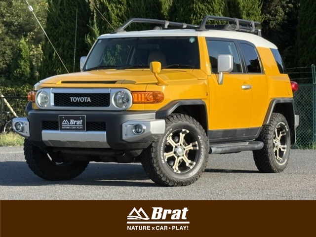Toyota FJ Cruiser 2