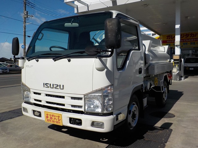 2011 Isuzu Elf