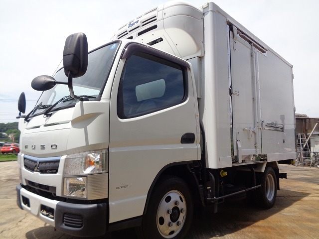 Mitsubishi Fuso Canter 1