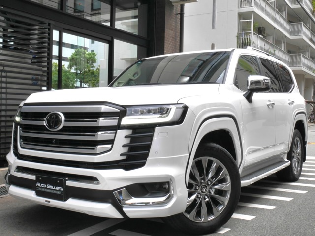 Toyota Land Cruiser 300 2