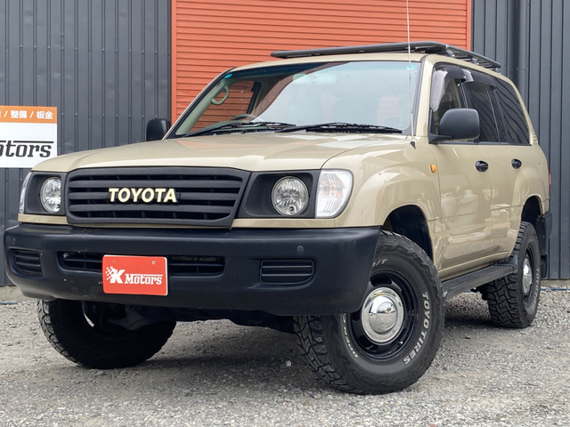 Toyota Land Cruiser 100 2