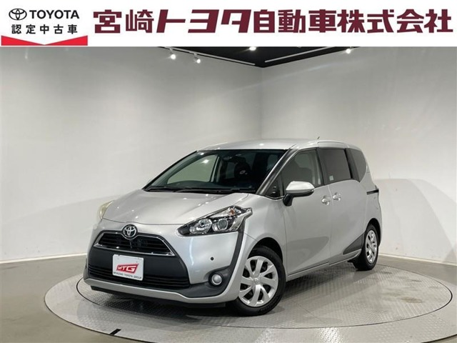 Toyota Sienta 1