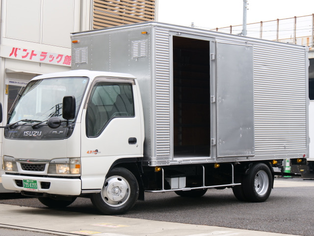 2003 Isuzu Elf