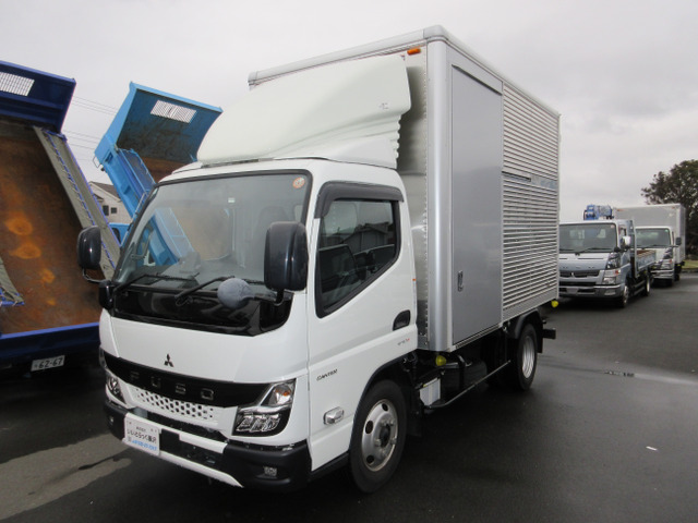 2024 Mitsubishi Fuso Canter