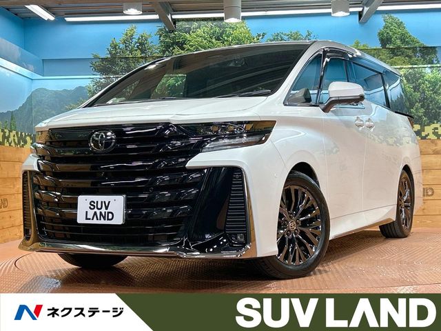Toyota Vellfire 2