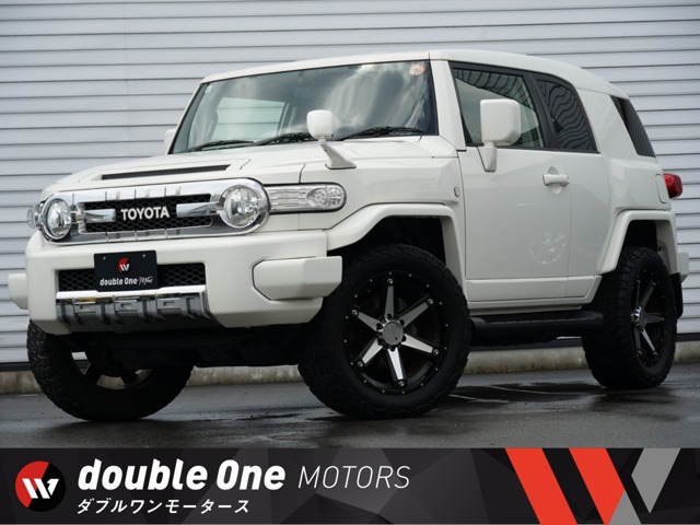 Toyota FJ Cruiser 2