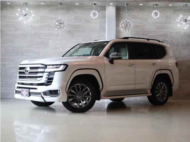 Toyota Land Cruiser 300 2