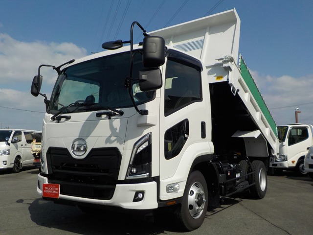 2025 UD Trucks Condor