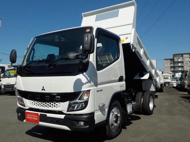 Mitsubishi Fuso Canter 1