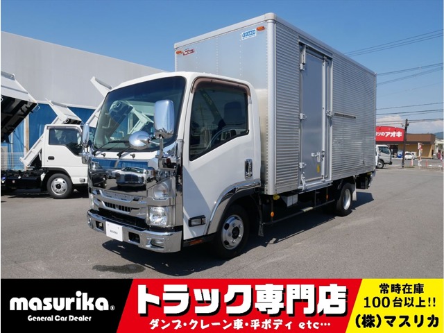 Isuzu Elf 1