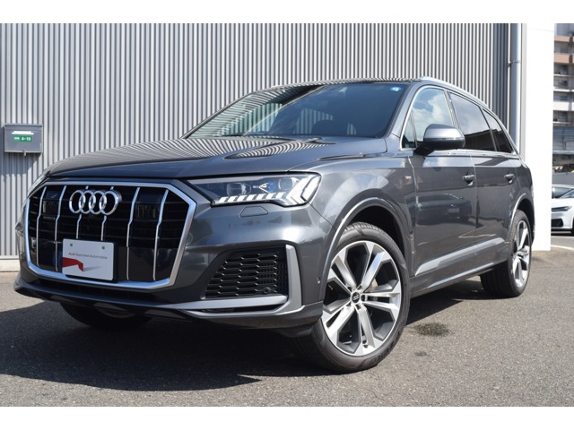 Audi Q7 1