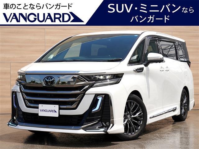 Toyota Vellfire 1