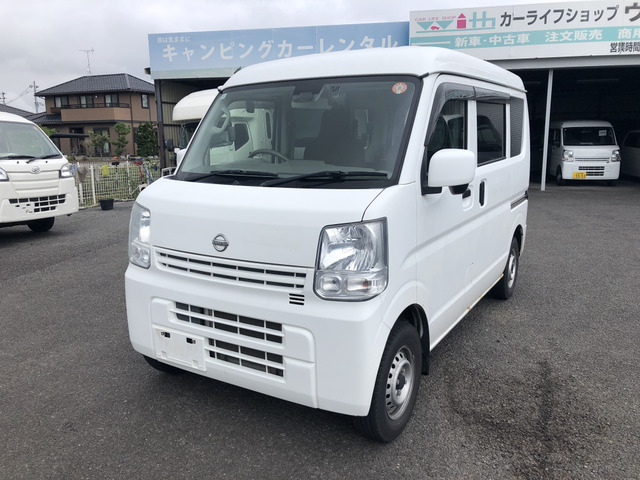 Nissan NV100 Clipper 1
