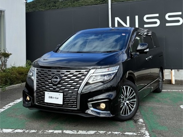 Nissan Elgrand 2