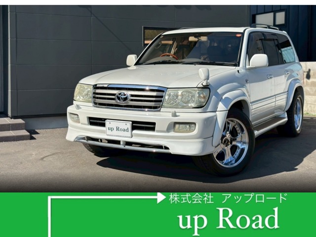 Toyota Land Cruiser 100 2