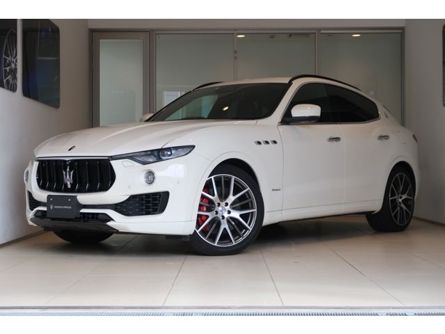 Maserati Levante 1
