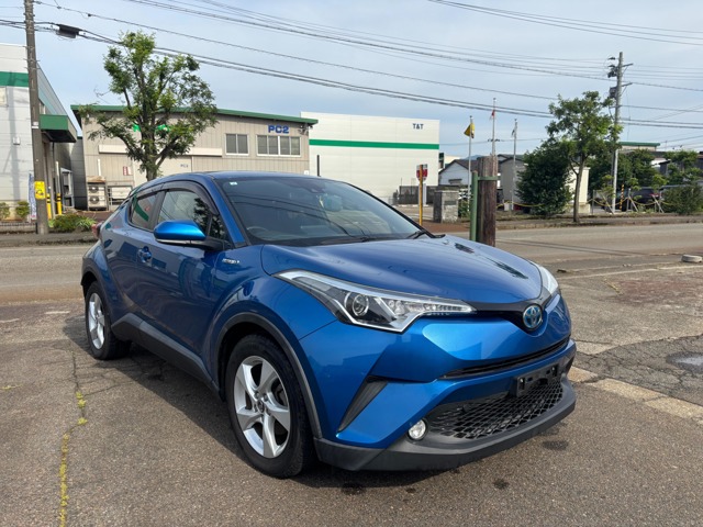Toyota C-HR 1