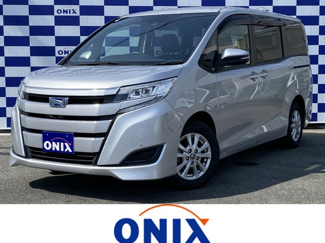 Toyota Noah 1