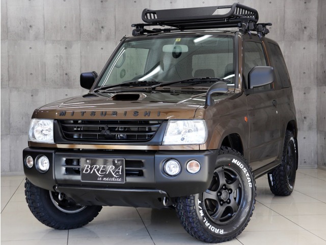 Mitsubishi Pajero Mini 1