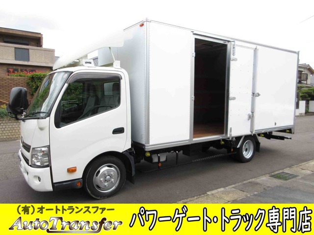 Hino Dutro 1