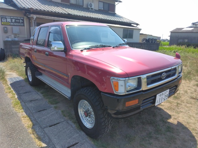 Toyota Hilux 1