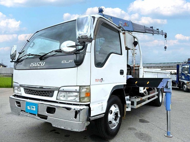 Isuzu Elf 1