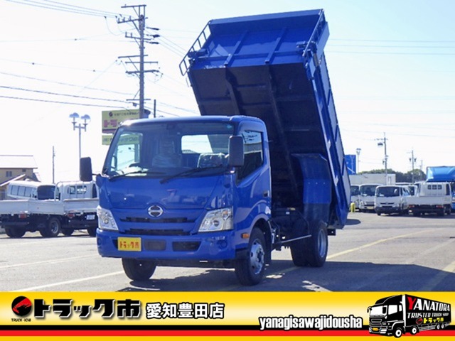 2022 Hino Dutro