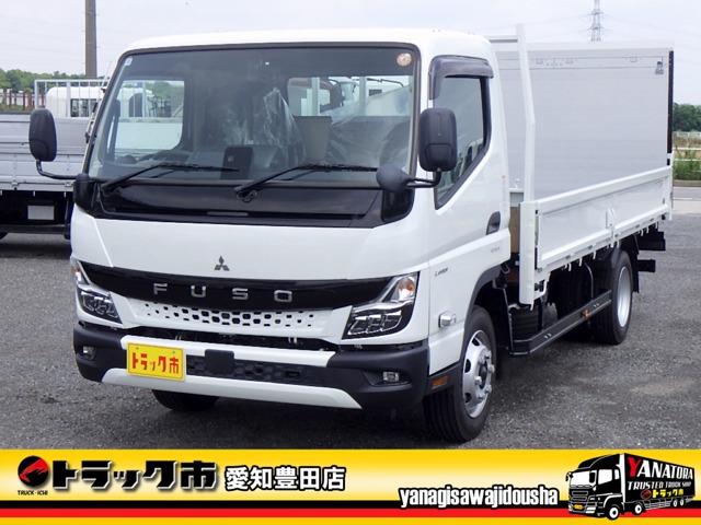 2025 Mitsubishi Fuso Canter