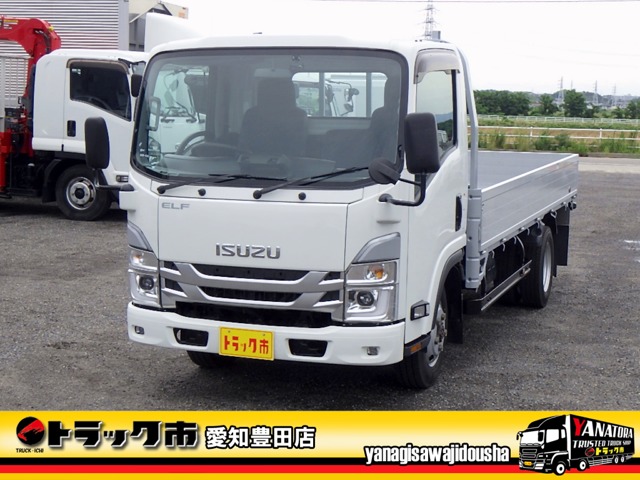 2021 Isuzu Elf