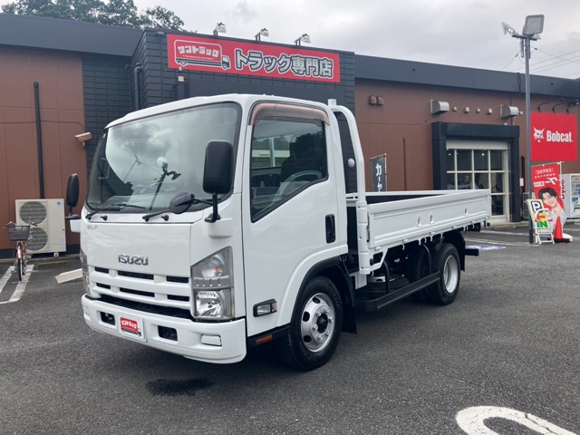 Isuzu Elf 1