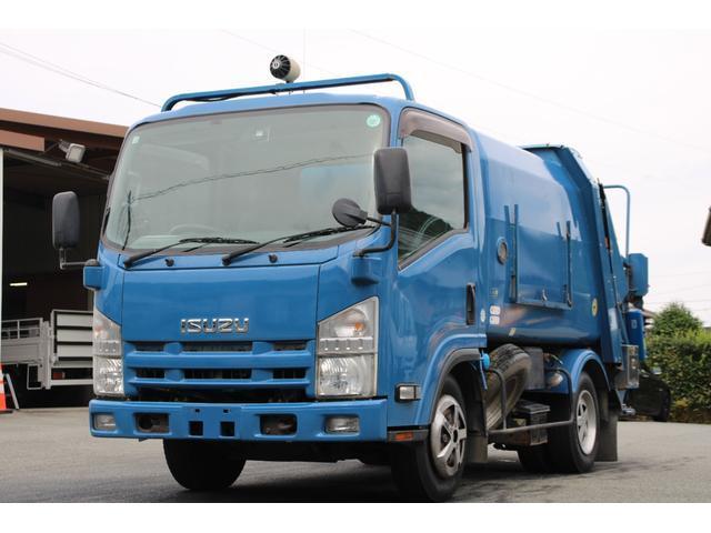 Isuzu Elf 1