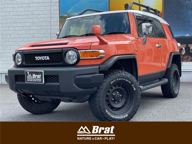 Toyota FJ Cruiser 2