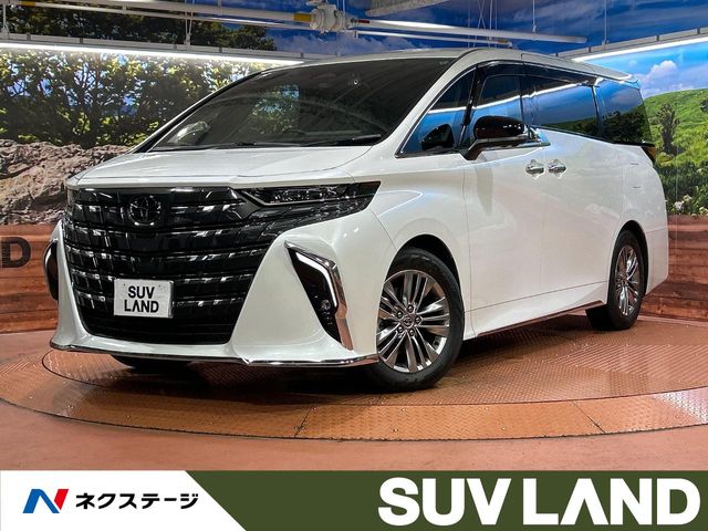 Toyota Alphard 1