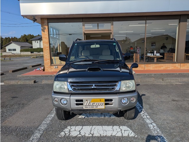 2003 Mitsubishi Pajero Mini