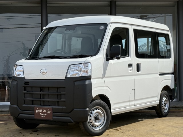 Daihatsu Hijet Cargo 1